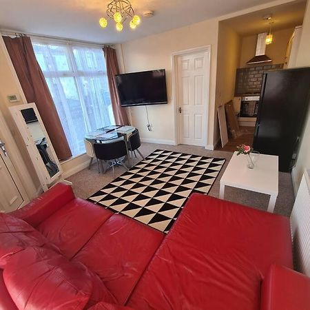 Groundfloor One Bedroom Apartment Ryde  Exterior foto